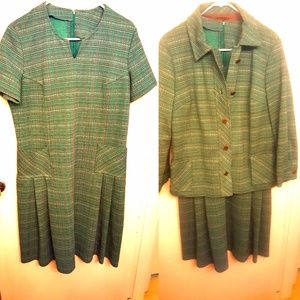 Mad Men-style, vintage suit dress w/jacket